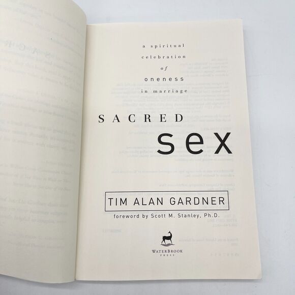 Sacred Sex: A spiritual Celebration Of‎ Oneness in Marriage Paperback Gardner - Picture 6 of 10